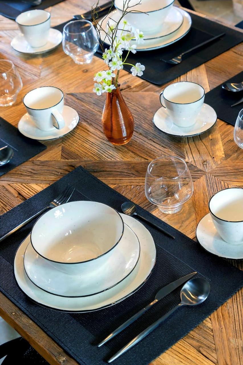 Domaine De La Limetiere Hotel Neuvy-le-Roi Ngoại thất bức ảnh