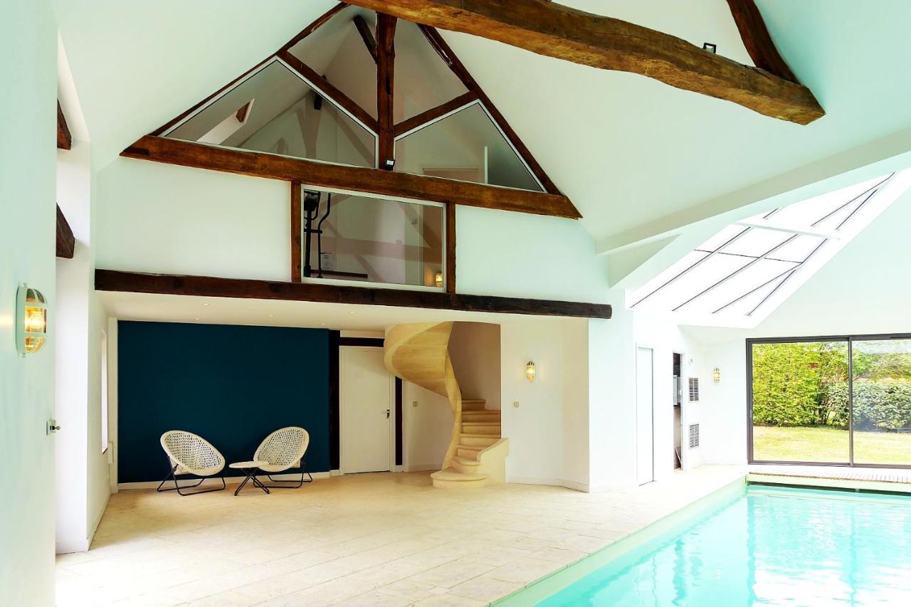 Domaine De La Limetiere Hotel Neuvy-le-Roi Ngoại thất bức ảnh